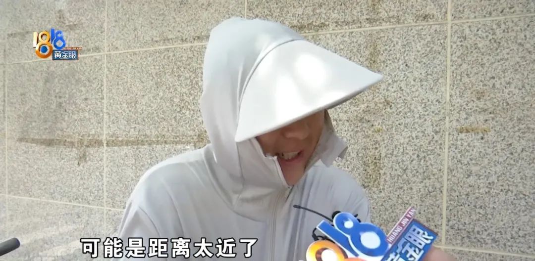 DƬ